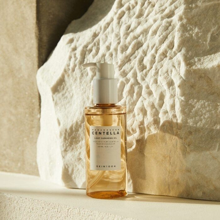 Skin1004 light cleansing oil